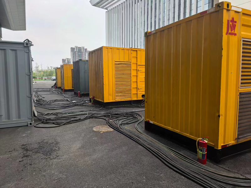 凌海不同季节柴油发电机组保养有哪些注意事项？